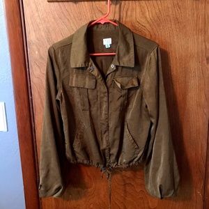 Womens large button down cropped long sleeve.